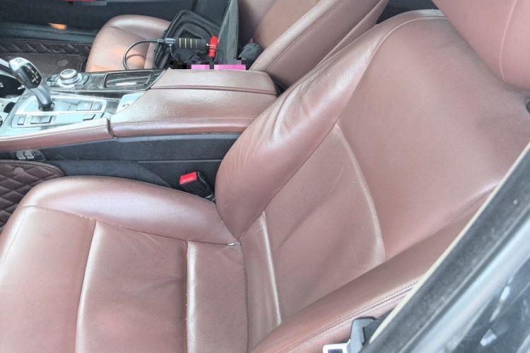 Used BMW 5 Series 2014 525Li Leading Model Left Front Seat