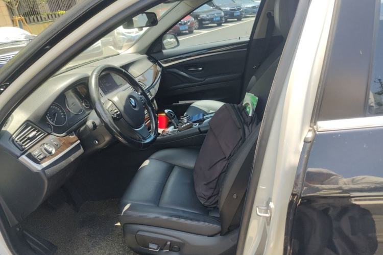 Used BMW 5 Series 2014 528Li Leading Model Left Front Seat