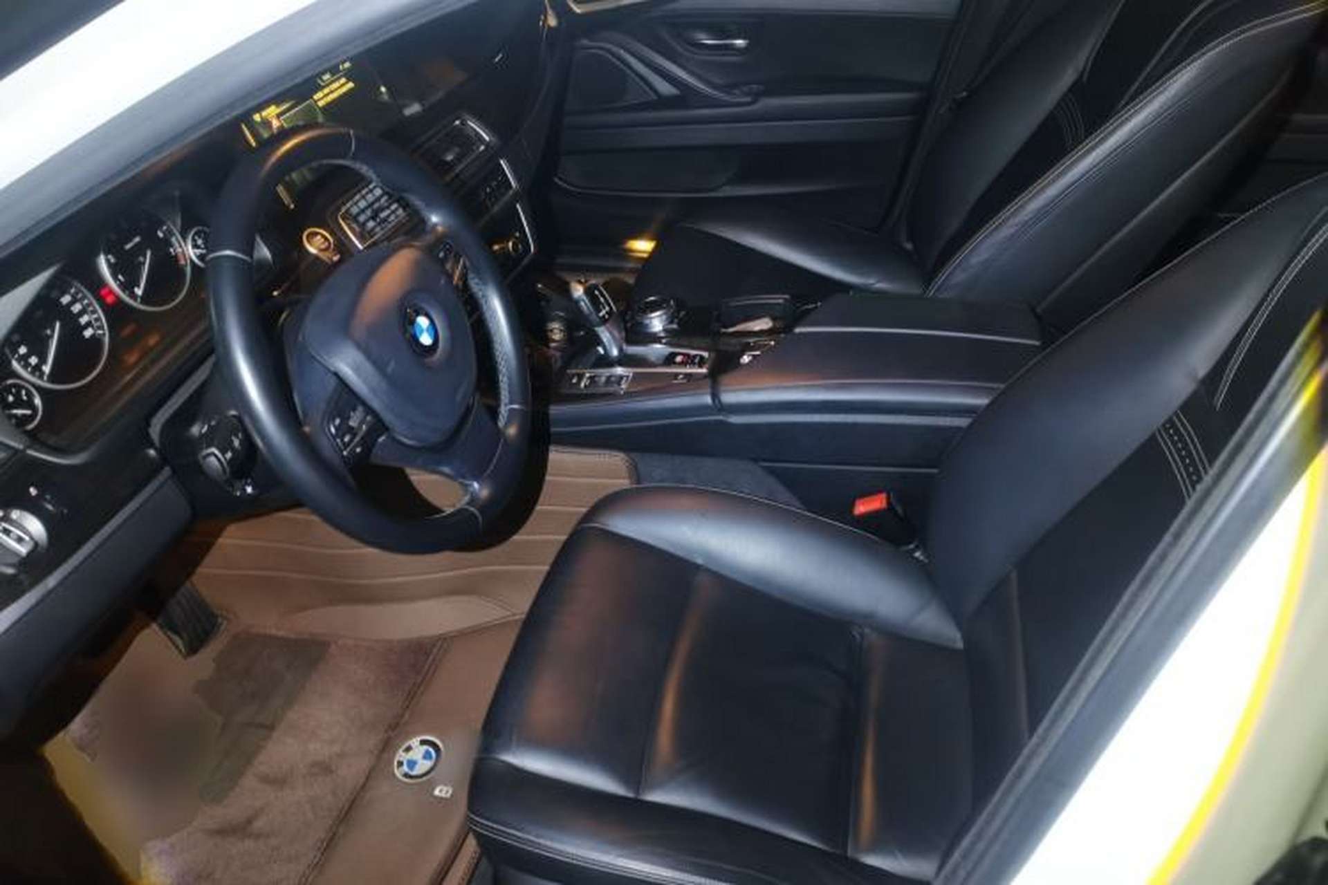 Used BMW 5 Series 2014 525Li Luxury Design Package Left Front Seat