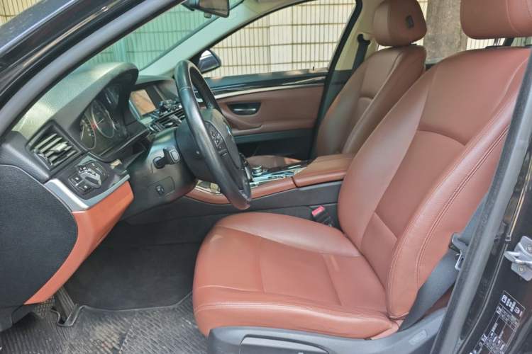 Used BMW 5 Series 2014 520Li Elegant Model Left Front Seat