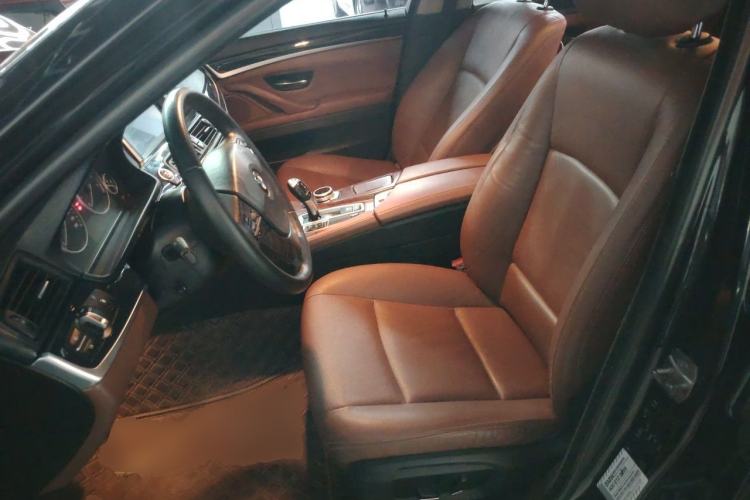 Used BMW 5 Series 2014 520Li Elegant Model Left Front Seat