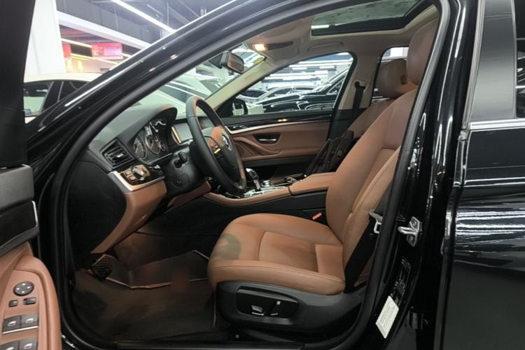 Used BMW 5 Series 2014 525Li Leading Model Left Front Seat