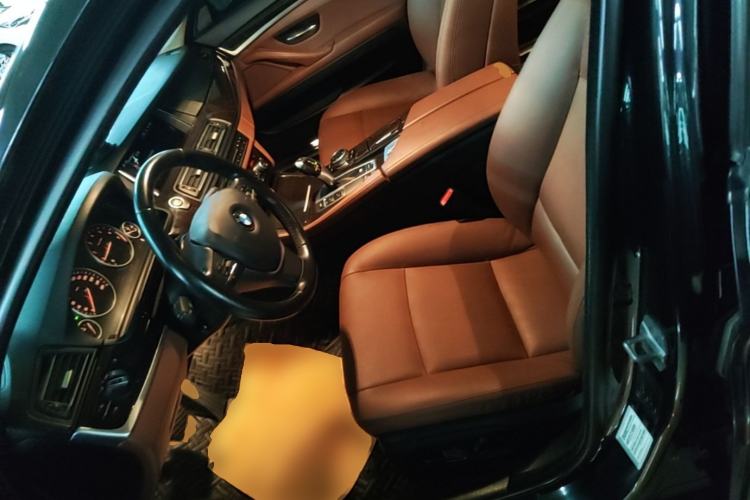 Used BMW 5 Series 2014 528Li Leading Model Left Front Seat