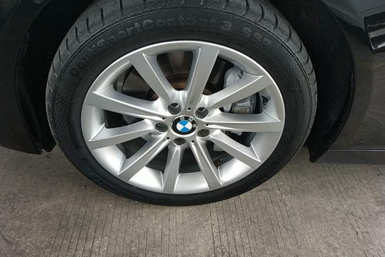 Used BMW 5 Series 2014 535Li Leading Model Left Front Wheel Hub