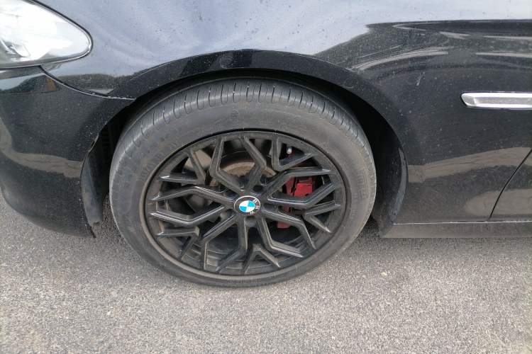 Used BMW 5 Series 2014 535Li Leading Model Left Front Wheel Hub