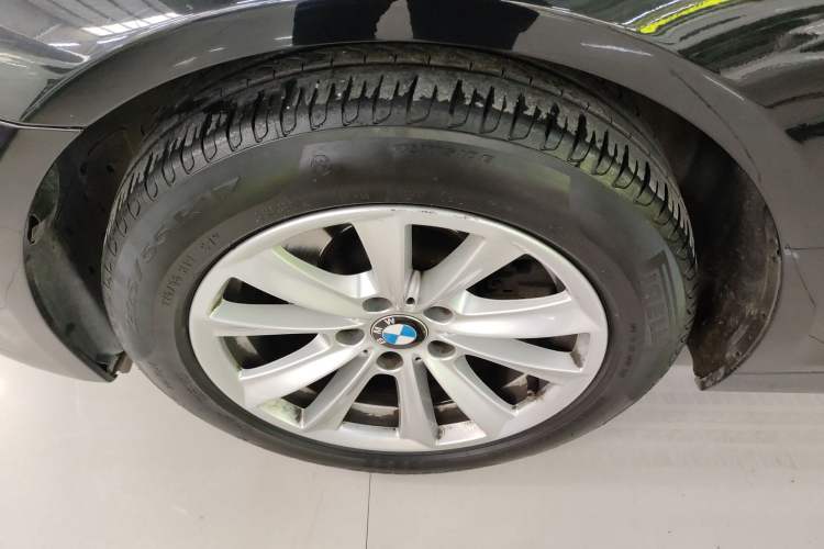 Used BMW 5 Series 2014 520i Elegant Edition Left Front Wheel Hub