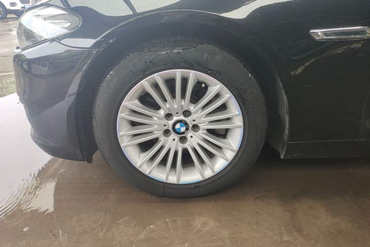 Used BMW 5 Series 2014 525Li Leading Model Left Front Wheel Hub