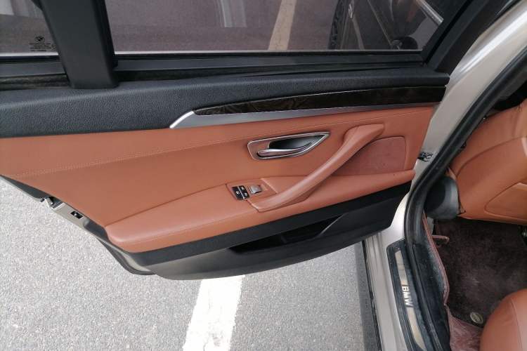 Used BMW 5 Series 2014 535Li Leading Model Left Rear Door Interior