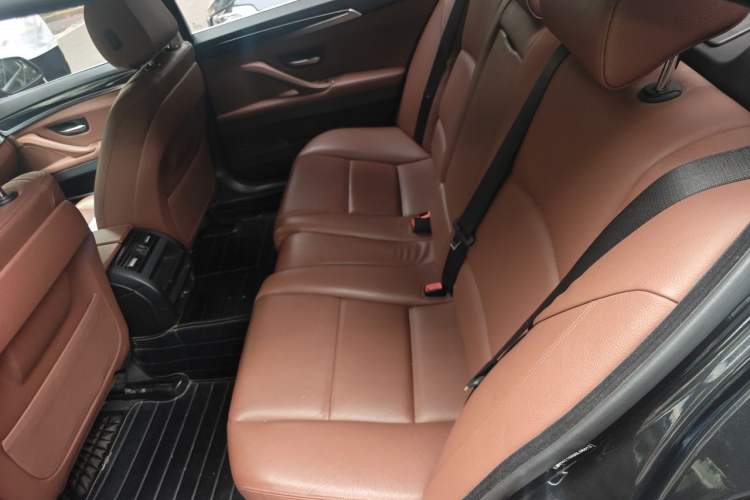 Used BMW 5 Series 2014 520Li Elegant Model Left Rear Seat