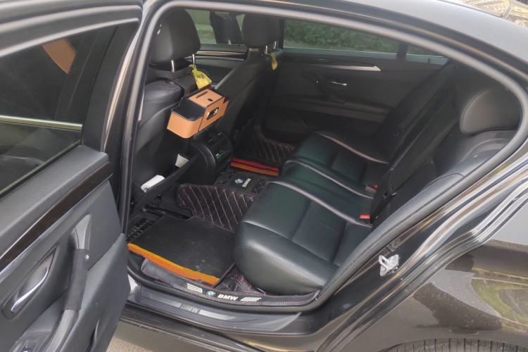 Used BMW 5 Series 2014 530Li Leading Model Left Rear Seat