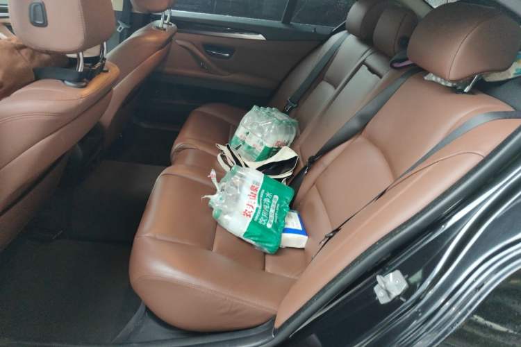 Used BMW 5 Series 2014 530Li Leading Model Left Rear Seat
