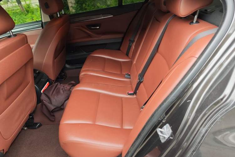 Used BMW 5 Series 2014 525Li Leading Model Left Rear Seat
