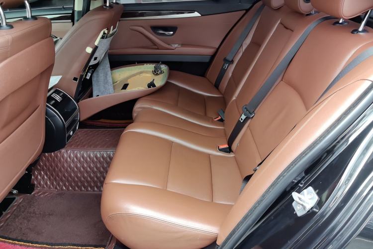 Used BMW 5 Series 2014 525Li Leading Model Left Rear Seat