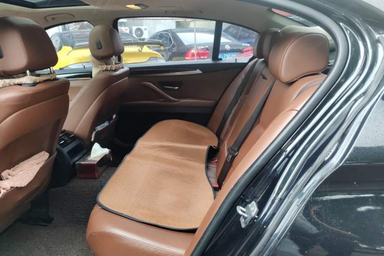 Used BMW 5 Series 2014 525Li Leading Model Left Rear Seat