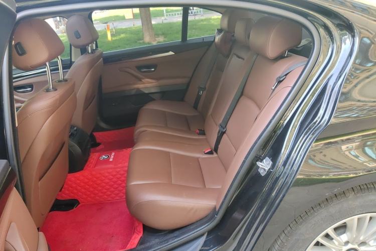 Used BMW 5 Series 2014 525Li Leading Model Left Rear Seat