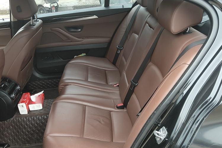 Used BMW 5 Series 2014 528Li xDrive Luxury Design Package Left Rear Seat