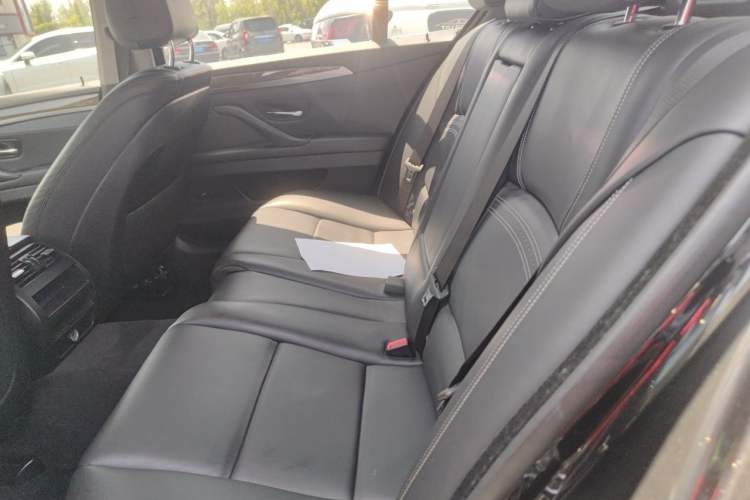 Used BMW 5 Series 2014 525Li Fashion Design Package Left Rear Seat