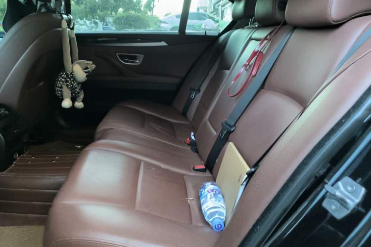 Used BMW 5 Series 2014 520Li Elegant Model Left Rear Seat