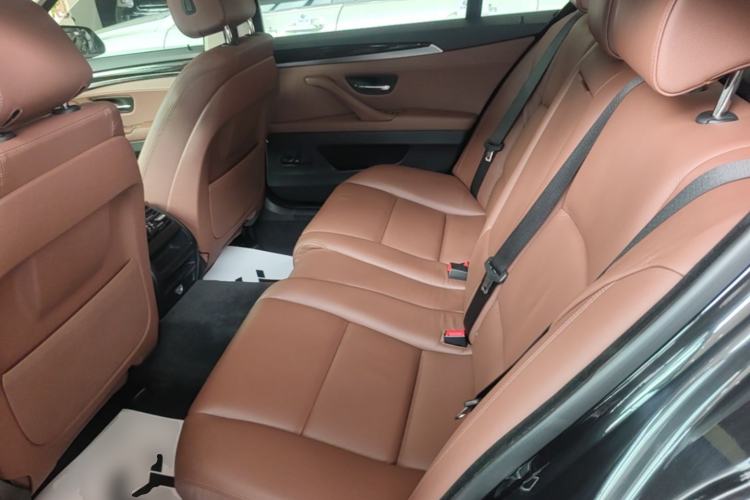 Used BMW 5 Series 2014 525Li Leading Model Left Rear Seat