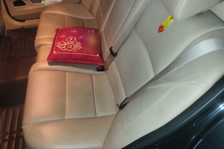 Used BMW 5 Series 2014 525Li Leading Model Left Rear Seat