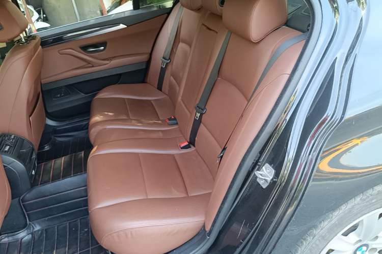 Used BMW 5 Series 2014 520Li Elegant Model Left Rear Seat