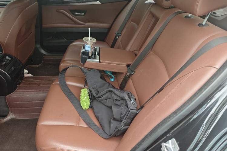 Used BMW 5 Series 2014 525Li Leading Model Left Rear Seat
