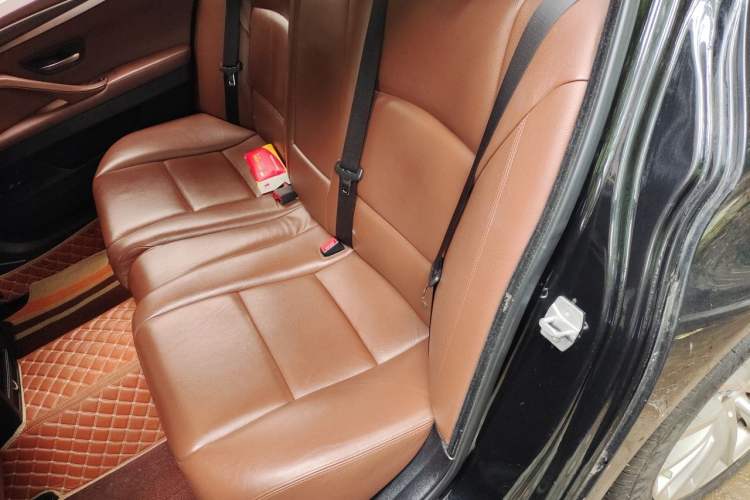 Used BMW 5 Series 2014 520Li Elegant Model Left Rear Seat