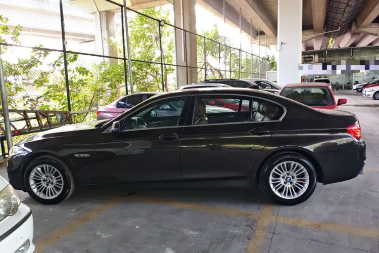 Used BMW 5 Series 2014 525Li Leading Model Left Side