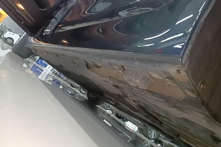 Used BMW 5 Series 2014 525Li Leading Model Left Side Sill