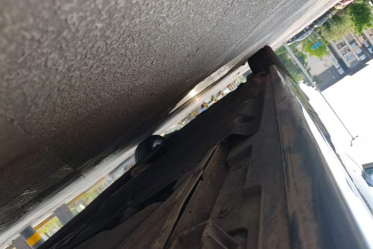 Used BMW 5 Series 2014 525Li Luxury Design Package Left Side Sill