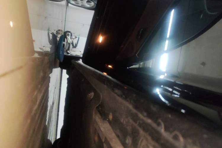 Used BMW 5 Series 2014 528Li Leading Model Left Side Sill