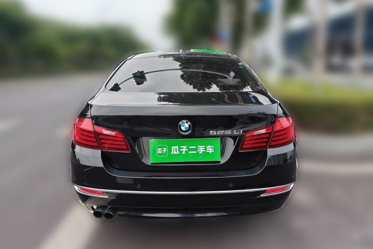 Used BMW 5 Series 2014 525Li Luxury Design Package Rear