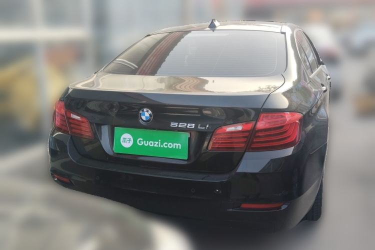 Used BMW 5 Series 2014 528Li Leading Model Rear