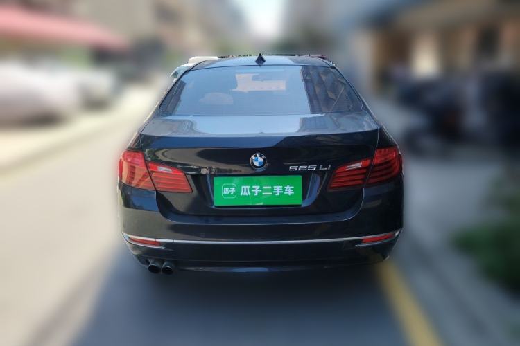 Used BMW 5 Series 2014 525Li Luxury Design Package Rear
