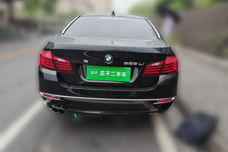 Used BMW 5 Series 2014 525Li Leading Model Rear