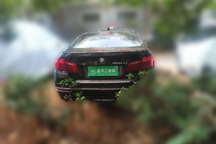 Used BMW 5 Series 2014 528Li Leading Model Rear