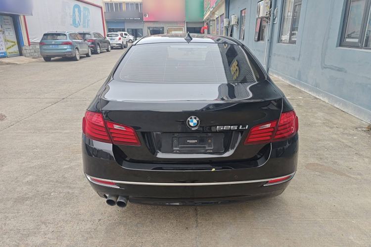 Used BMW 5 Series 2014 525Li Luxury Design Package Rear