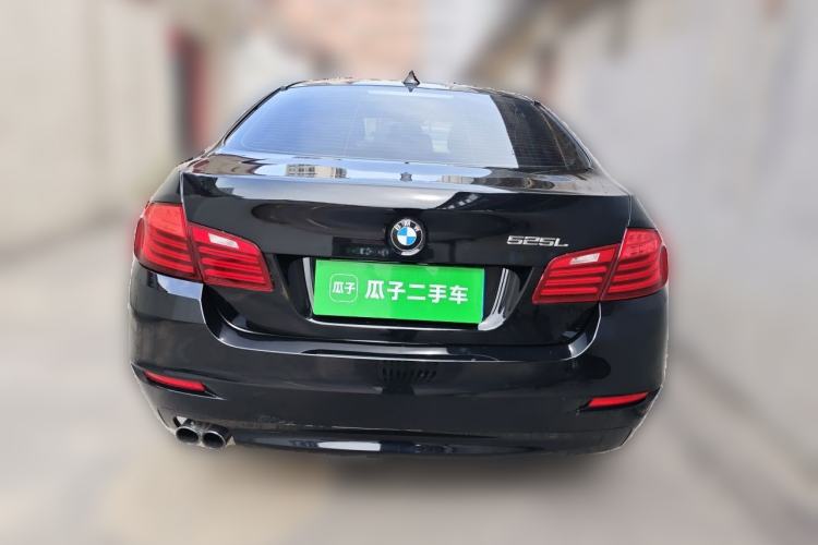 Used BMW 5 Series 2014 525Li Leading Model Rear