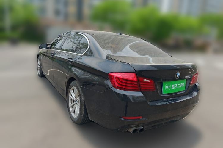 Used BMW 5 Series 2014 520Li Elegant Model Rear Left 45 Deg