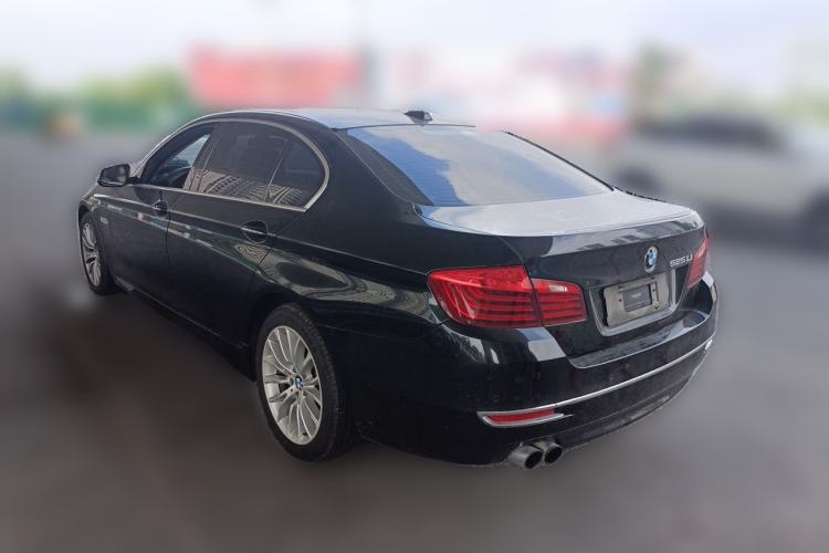 Used BMW 5 Series 2014 525Li Luxury Design Package Rear Left 45 Deg