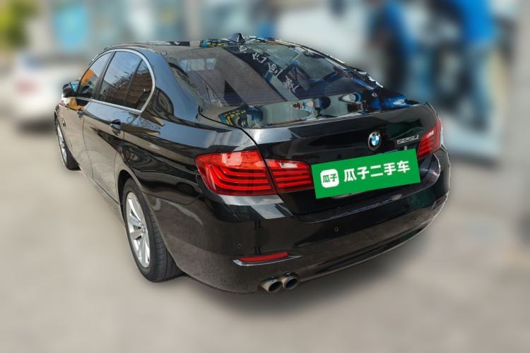 Used BMW 5 Series 2014 520Li Elegant Model Rear Left 45 Deg
