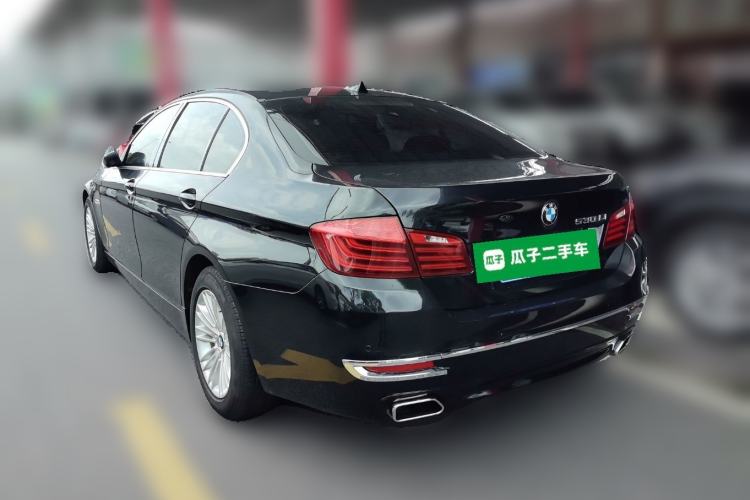 Used BMW 5 Series 2014 525Li Leading Model Rear Left 45 Deg