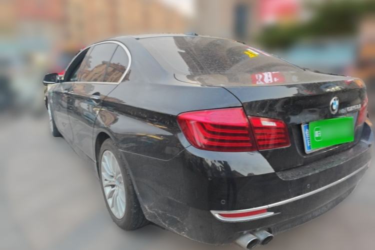 Used BMW 5 Series 2014 525Li Luxury Design Package Rear Left 45 Deg