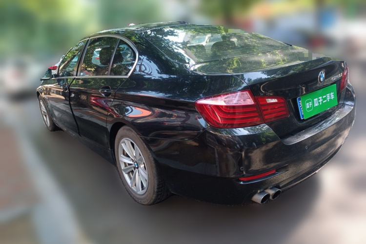 Used BMW 5 Series 2014 520Li Elegant Model Rear Left 45 Deg