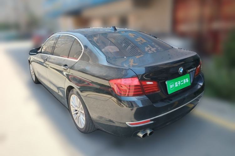 Used BMW 5 Series 2014 525Li Luxury Design Package Rear Left 45 Deg