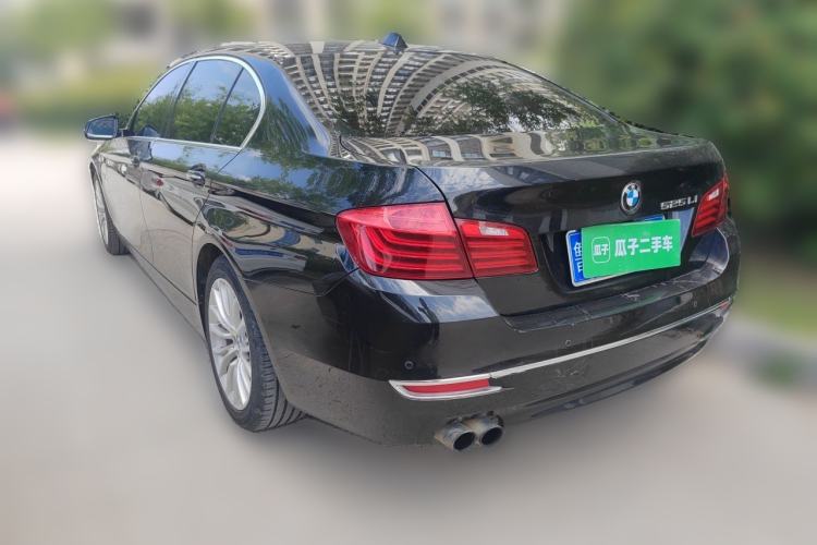 Used BMW 5 Series 2014 525Li Luxury Design Package Rear Left 45 Deg