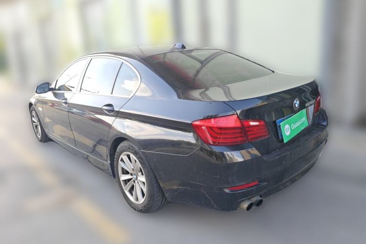 Used BMW 5 Series 2014 520Li Elegant Model Rear Left 45 Deg