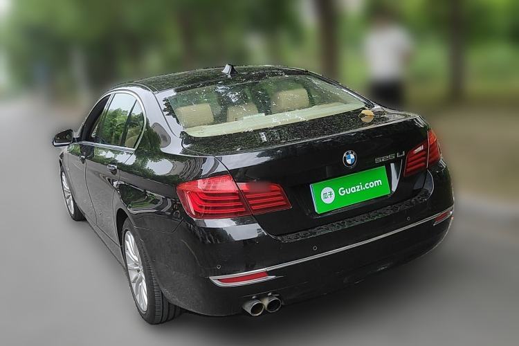 Used BMW 5 Series 2014 525Li Luxury Design Package Rear Left 45 Deg