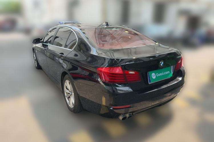 Used BMW 5 Series 2014 520Li Elegant Model Rear Left 45 Deg