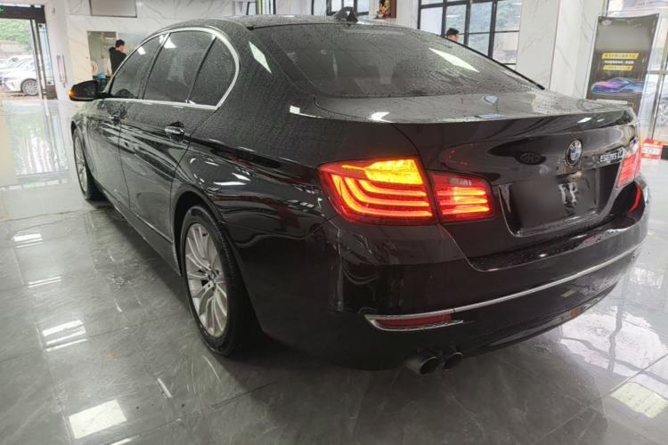 Used BMW 5 Series 2014 525Li Luxury Design Package Rear Left 45 Deg
